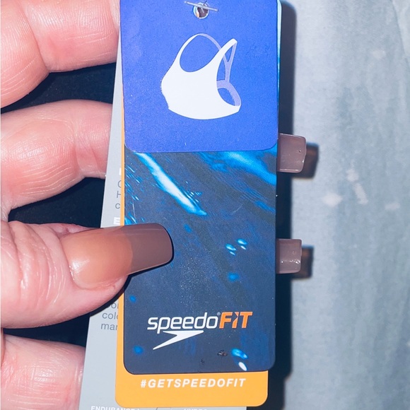 Speedo Women's Elegant Black One-Piece Swimsuit - Picture 3 of 6